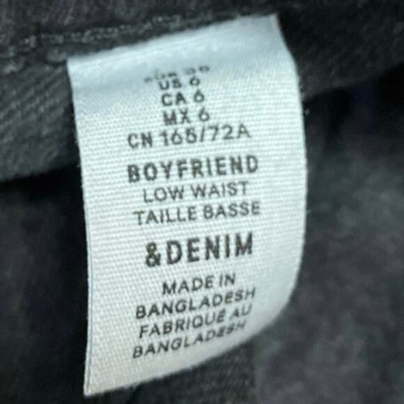 H&M Women's Black Distressed High Rise Boyfriend Tapered Denim Jeans Size 6 - Picture 4 of 5